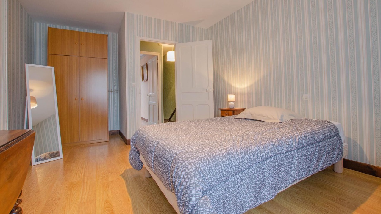 Photo of Bedroom in Villenauxe-la-Grande