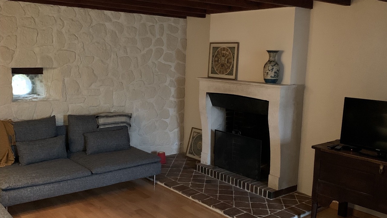 Photo of Livingroom in Chaumot