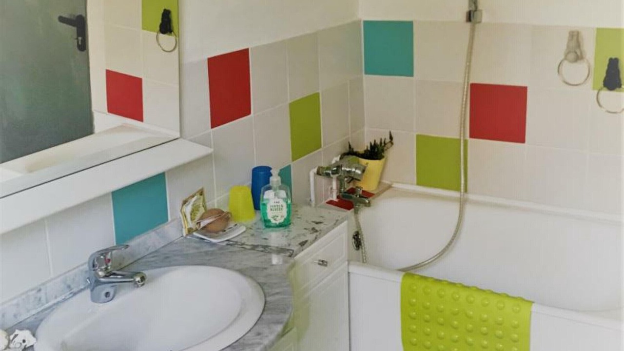 Photo of Bathroom in Choisies
