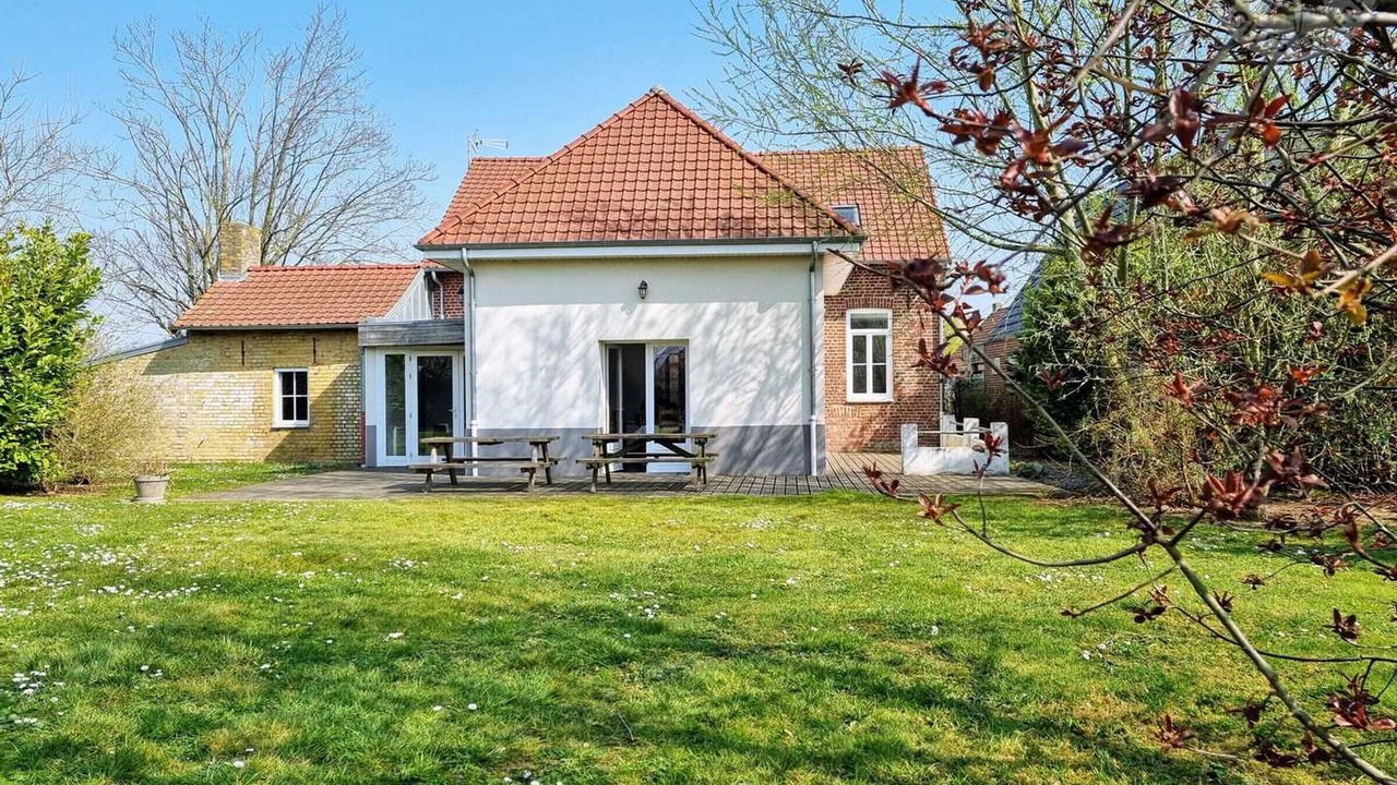 Photo of Outdoor in Esquelbecq