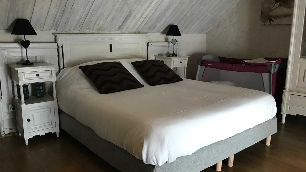 Photo of Bedroom in Flines-les-Mortagne