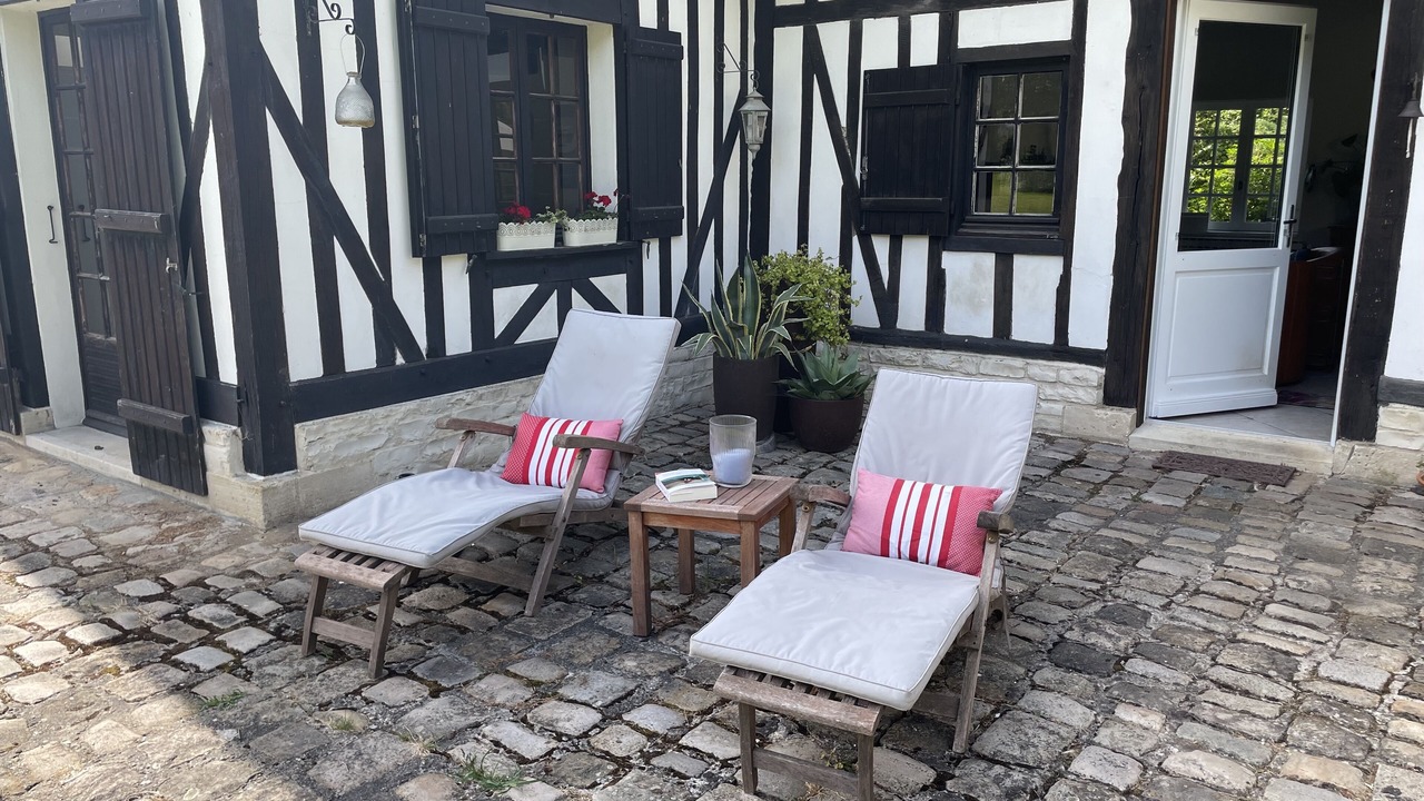 Photo of Patio Balcony in Moyaux