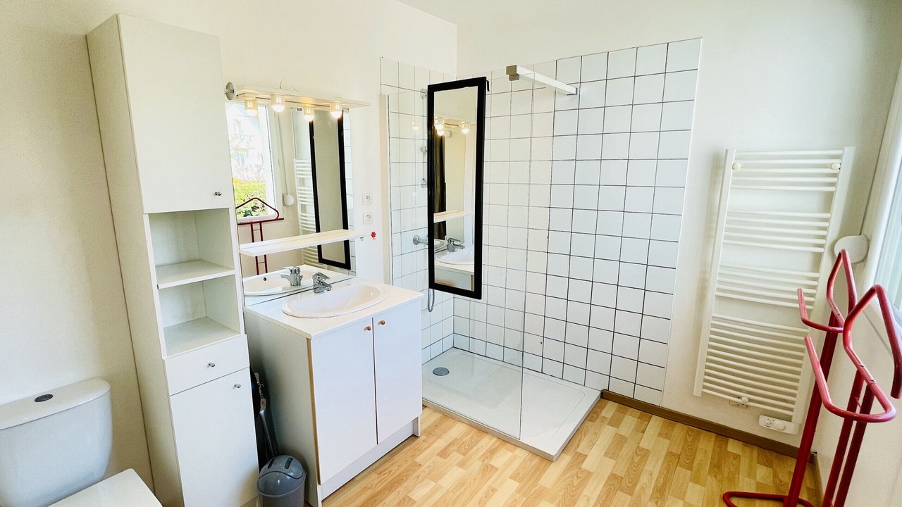 Photo of Bathroom in Forges-les-Bains
