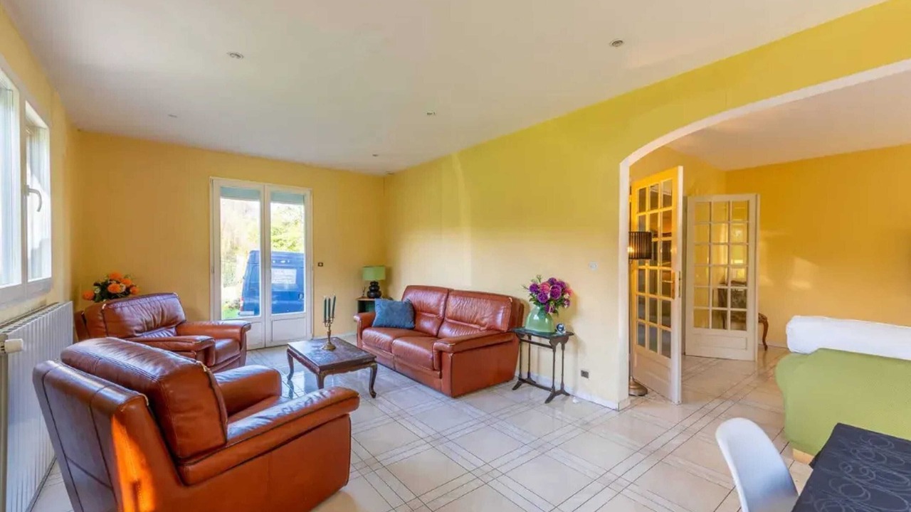 Photo of Livingroom in Saints