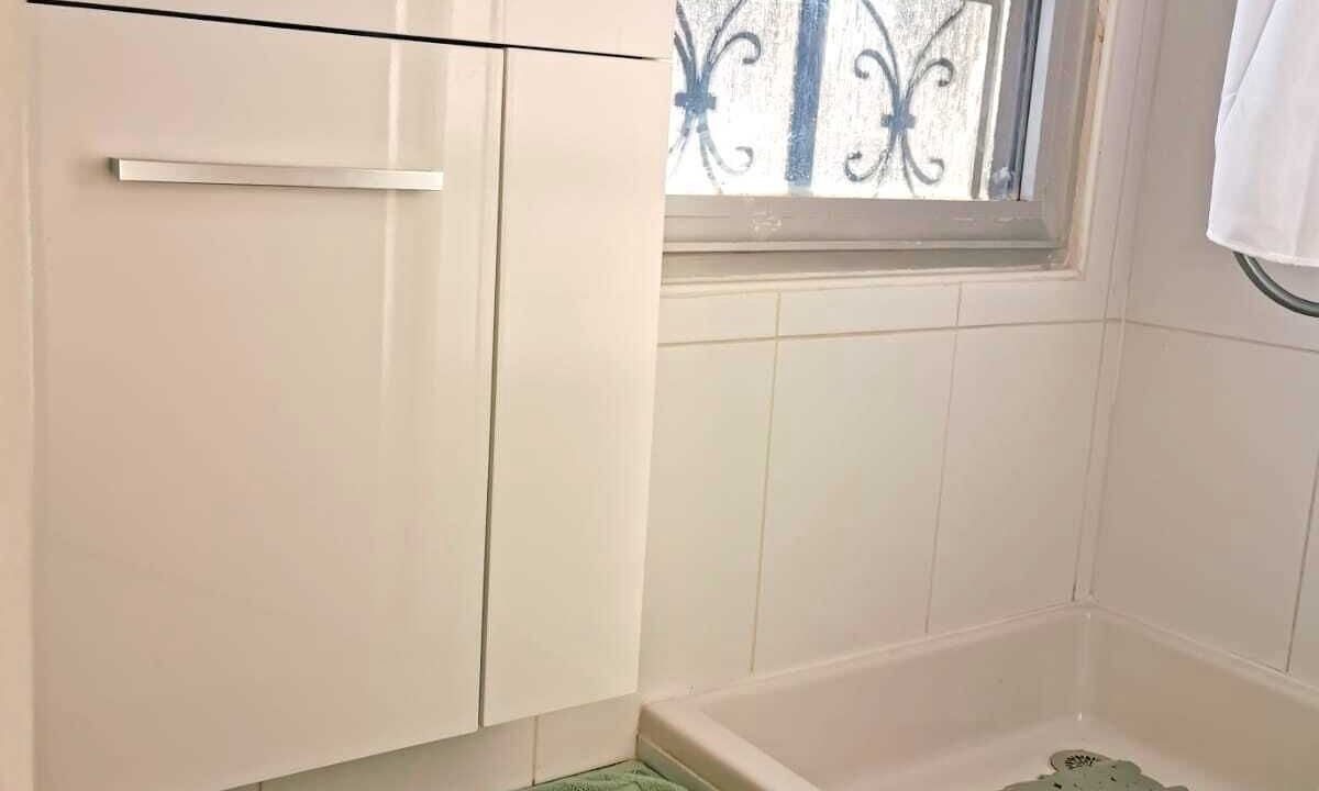 Photo of Bathroom in Villeneuve-Saint-Georges