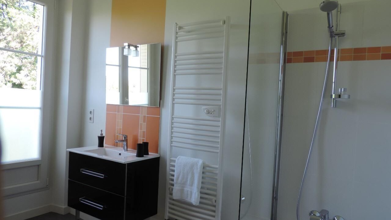 Photo of Bathroom in Saint-Branchs
