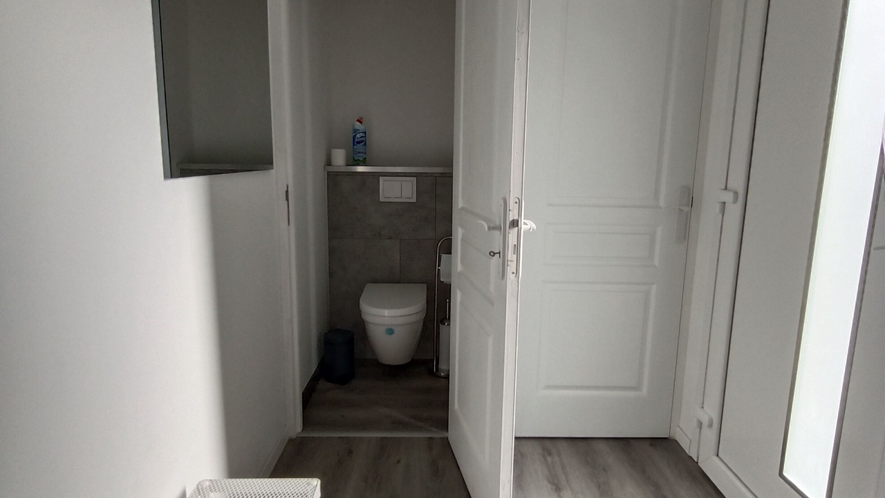Photo of Bathroom in Neuvireuil