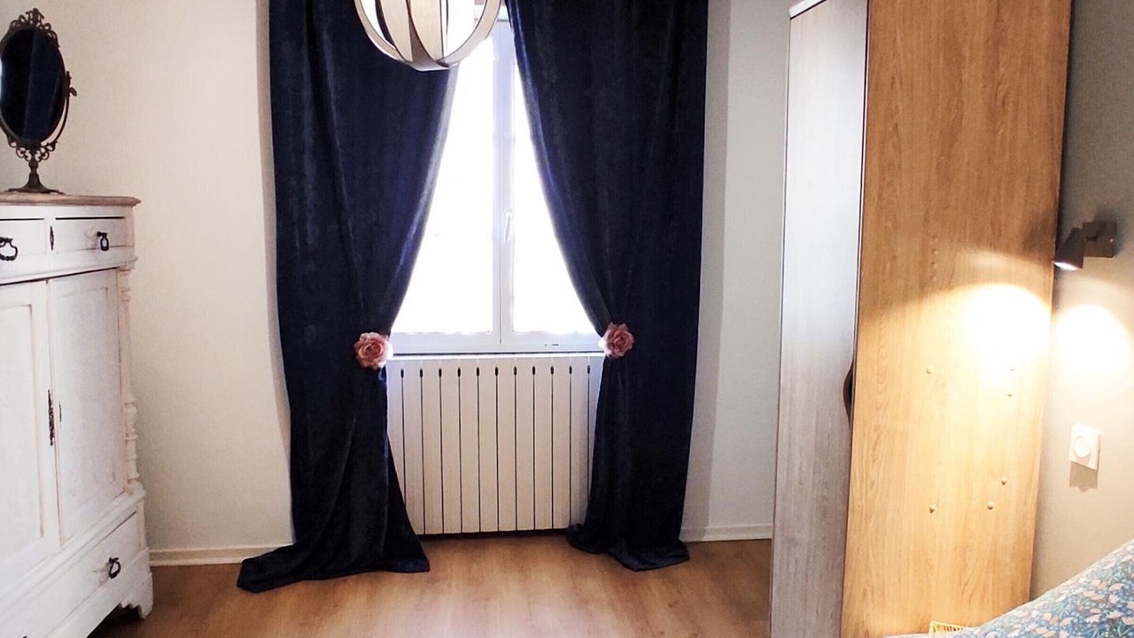 Photo of Bedroom in Royallieu Village