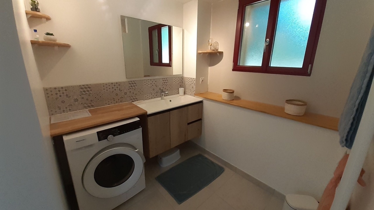 Photo of Bathroom in Saint-Jouin-Bruneval