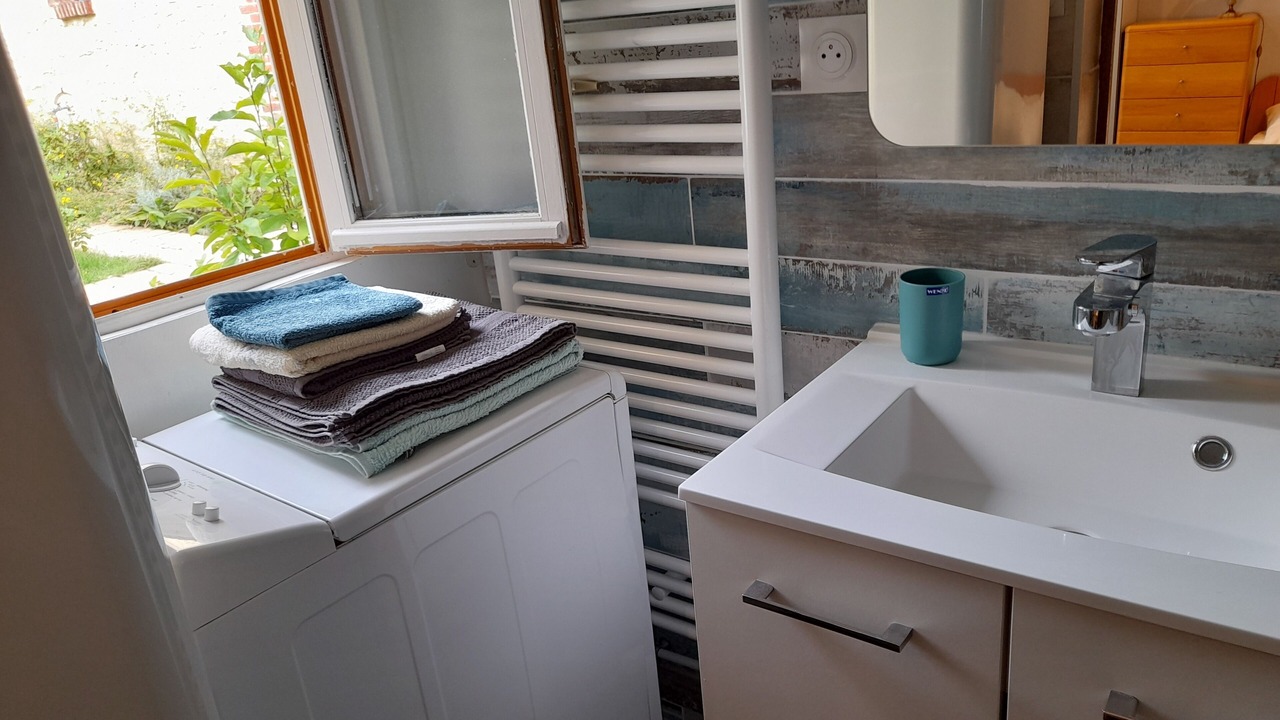 Photo of Bathroom in Ouistreham