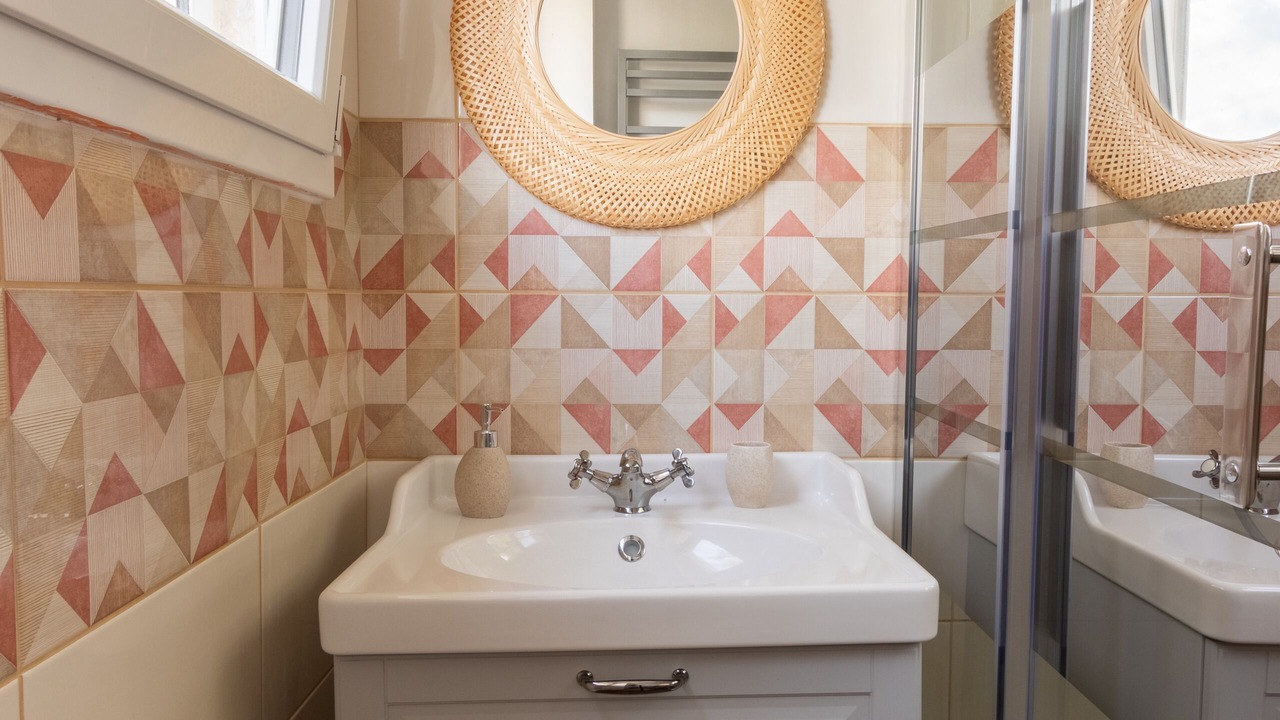 Photo of Bathroom in Reims City Centre