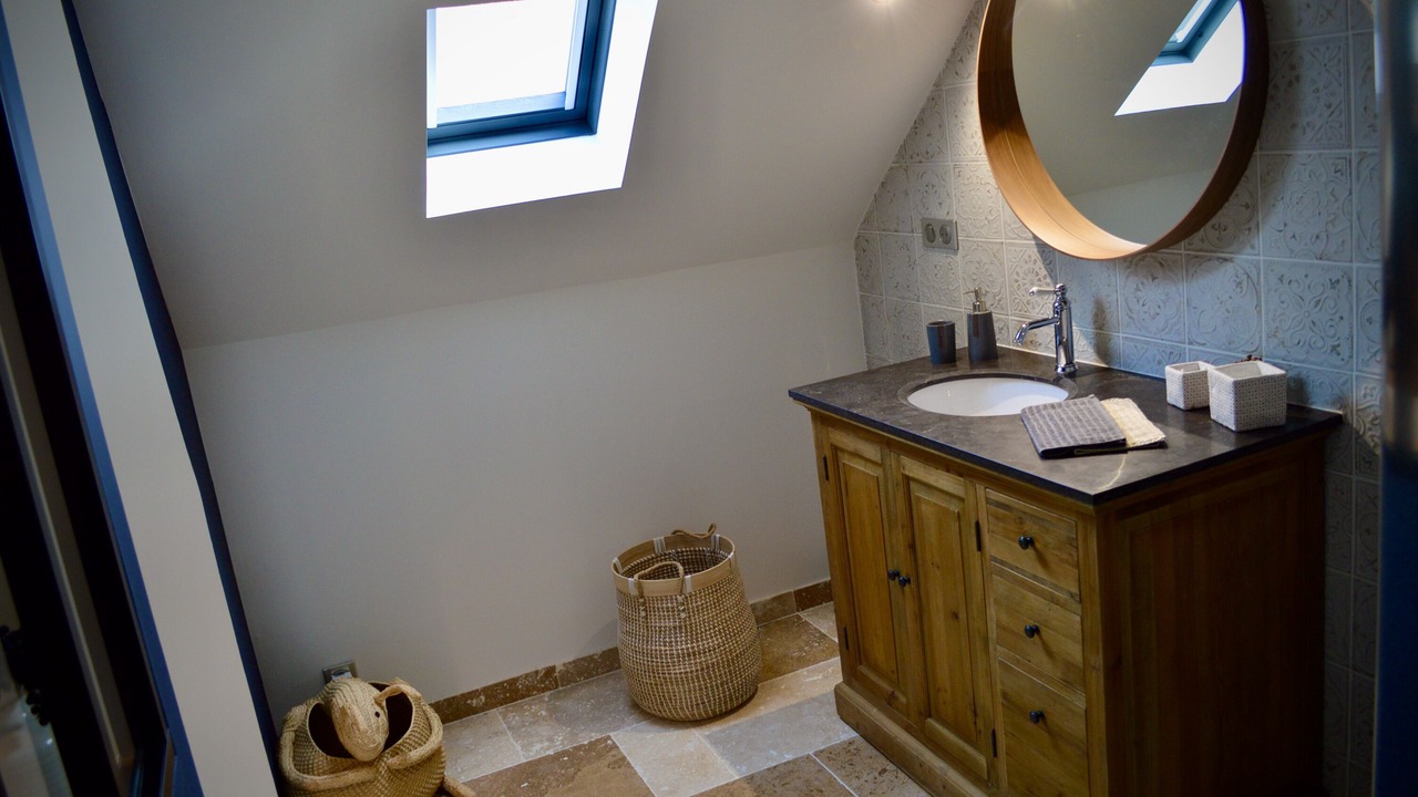 Photo of Bathroom in Lacroix-Saint-Ouen