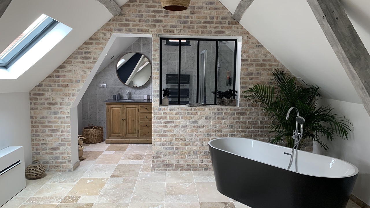 Photo of Bathroom in Lacroix-Saint-Ouen