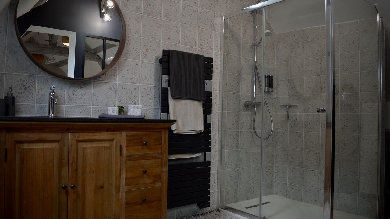 Photo of Bathroom in Lacroix-Saint-Ouen
