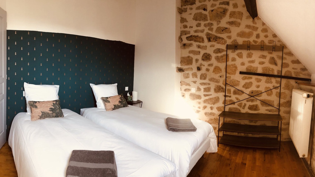 Photo of Bedroom in Avallon