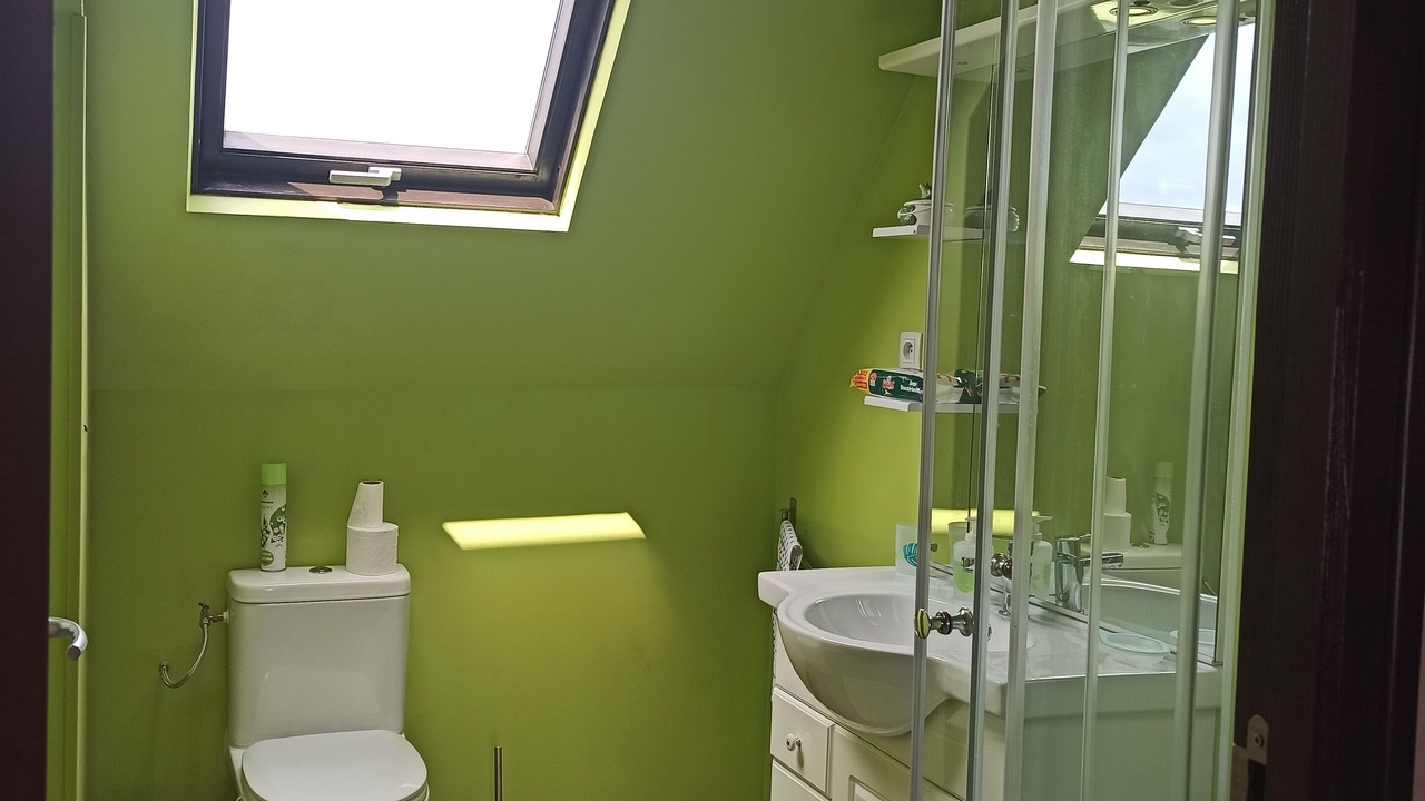 Photo of Bathroom in Venon