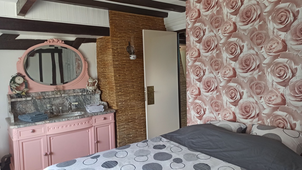 Photo of Bedroom in Venon