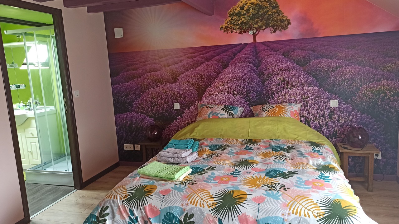 Photo of Bedroom in Venon