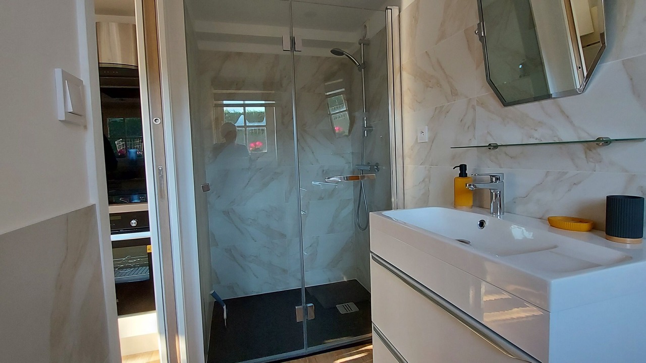 Photo of Bathroom in Saint-Michel-Tubœuf