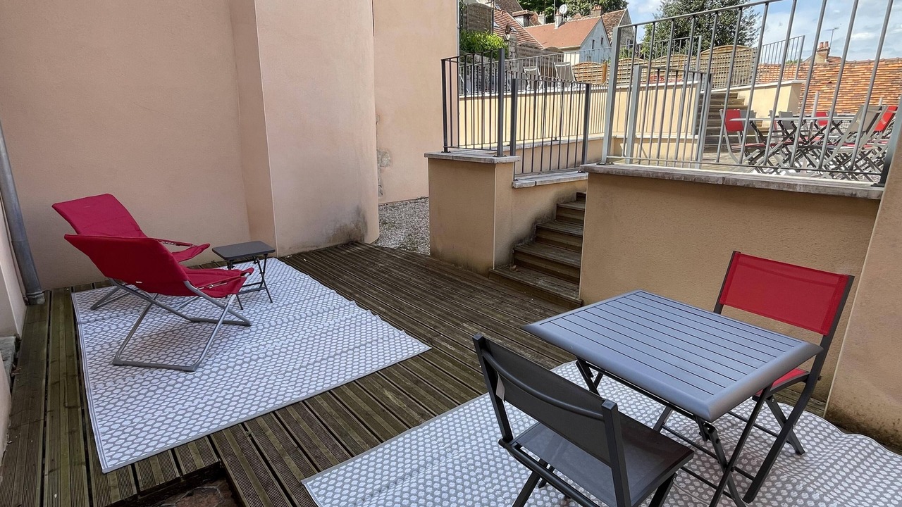 Photo of Outdoor in Montbard