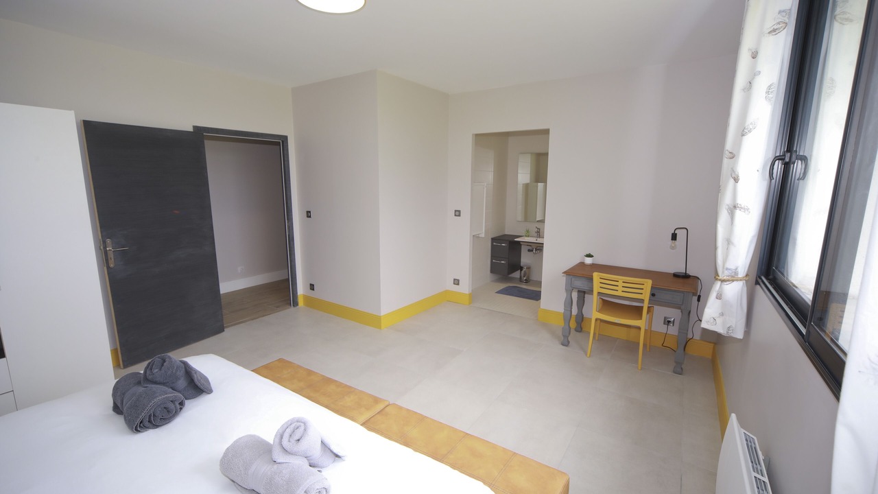 Photo of Bedroom in Saint-Cyr-sur-Morin
