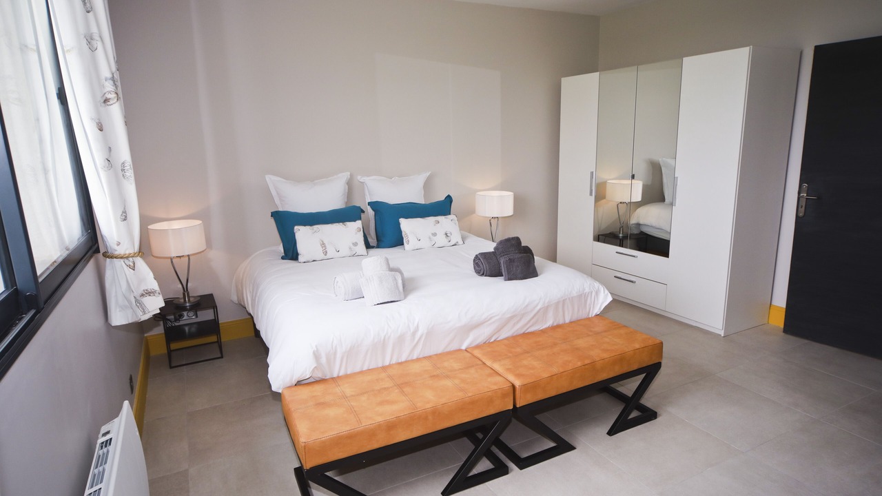 Photo of Bedroom in Saint-Cyr-sur-Morin