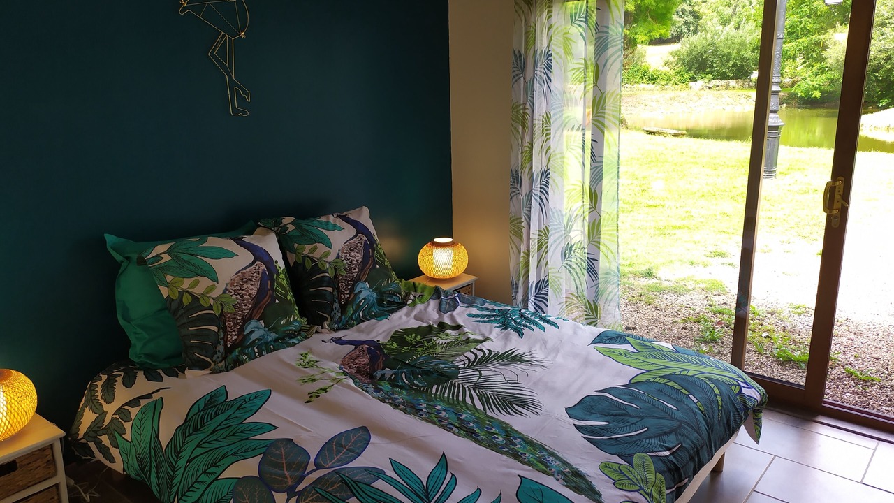 Photo of Bedroom in Lormes