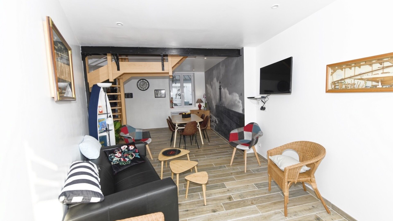 Photo of Livingroom in Fecamp