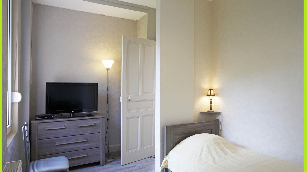Photo of Bedroom in Friville-Escarbotin