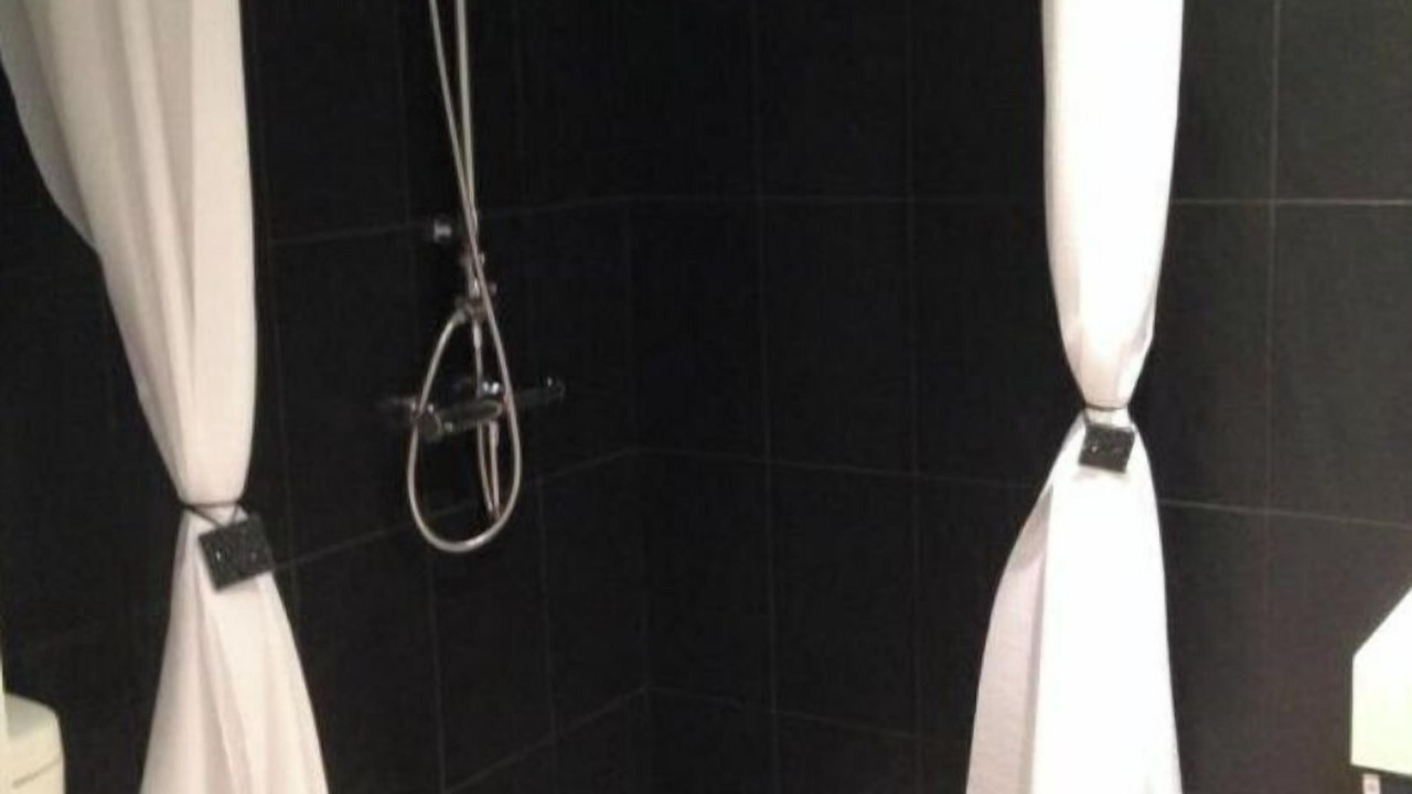 Photo of Bathroom in Fleury-la-Riviere