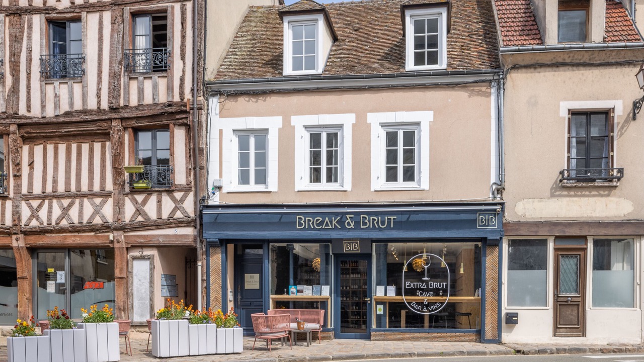 Photo of Others in Nogent-le-Roi
