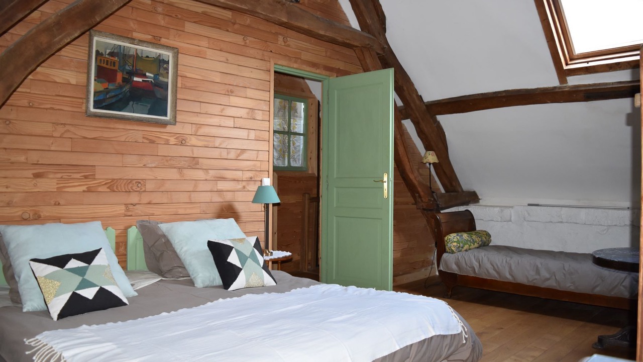 Photo of Bedroom in Ully-Saint-Georges