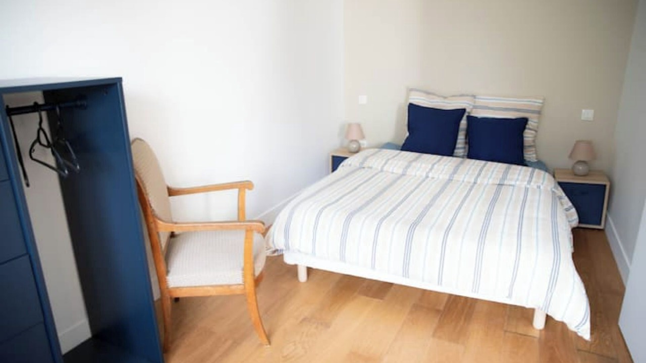 Photo of Bedroom in Tosny