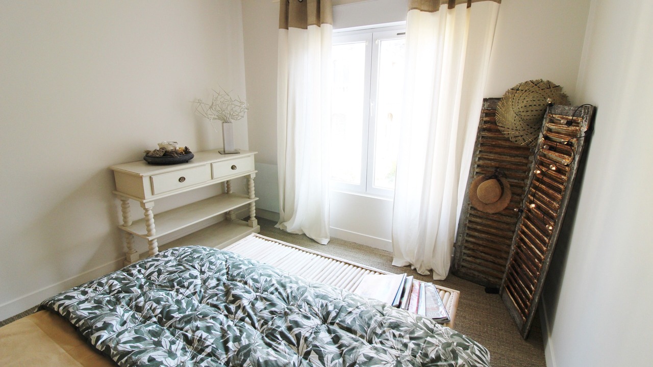 Photo of Bedroom in Courlancy