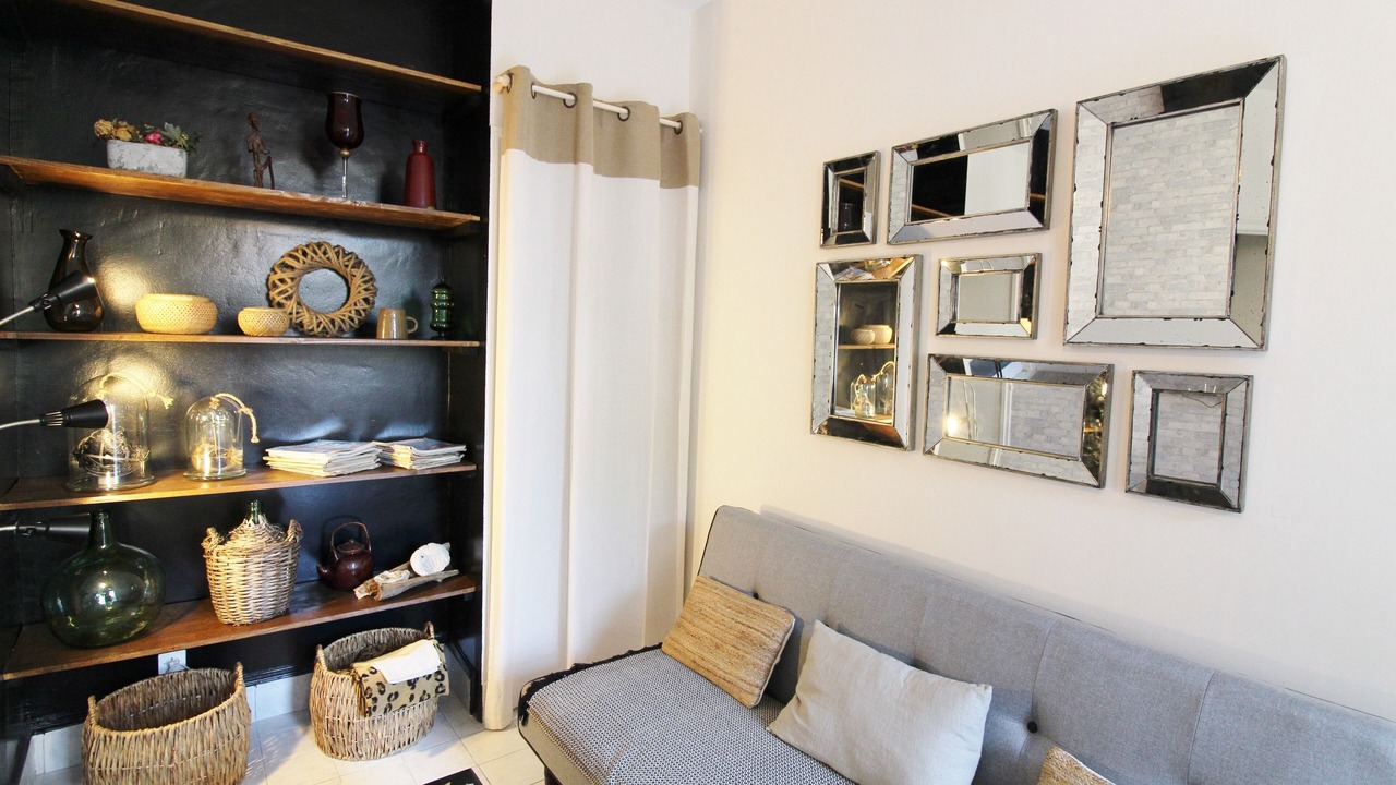 Photo of Livingroom in Courlancy