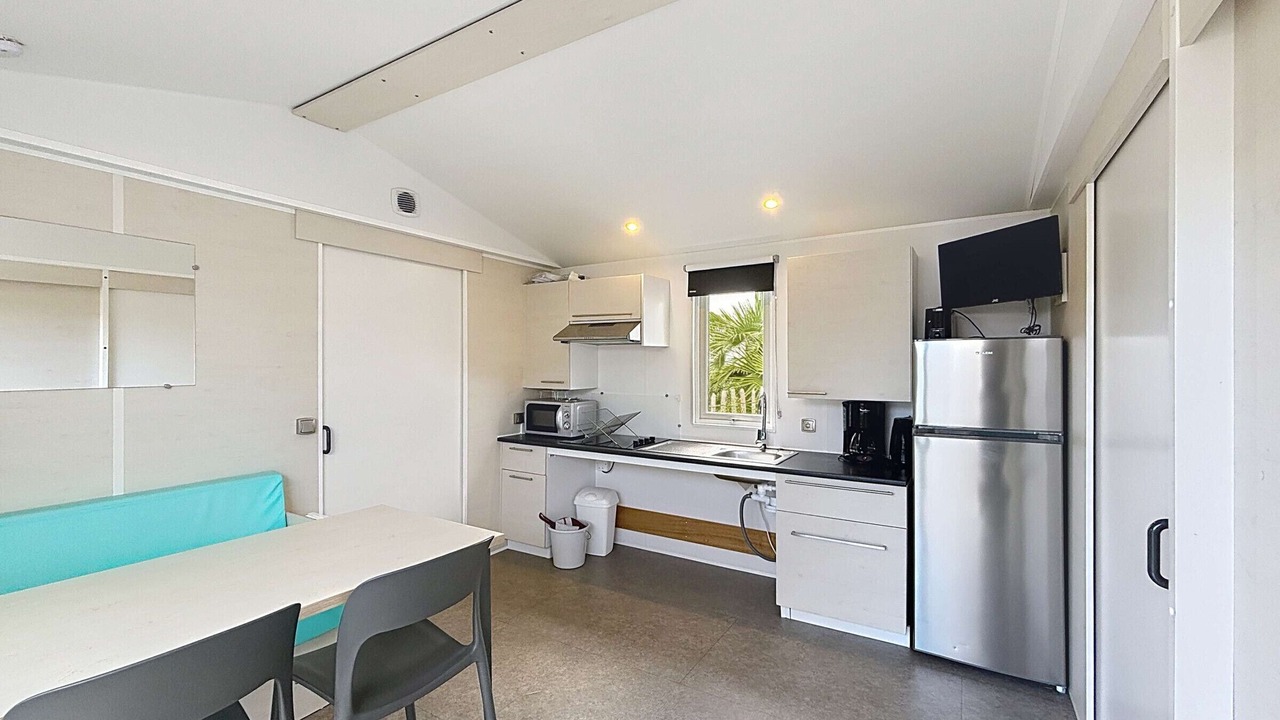 Photo of Kitchen in Jullouville-les-Pins