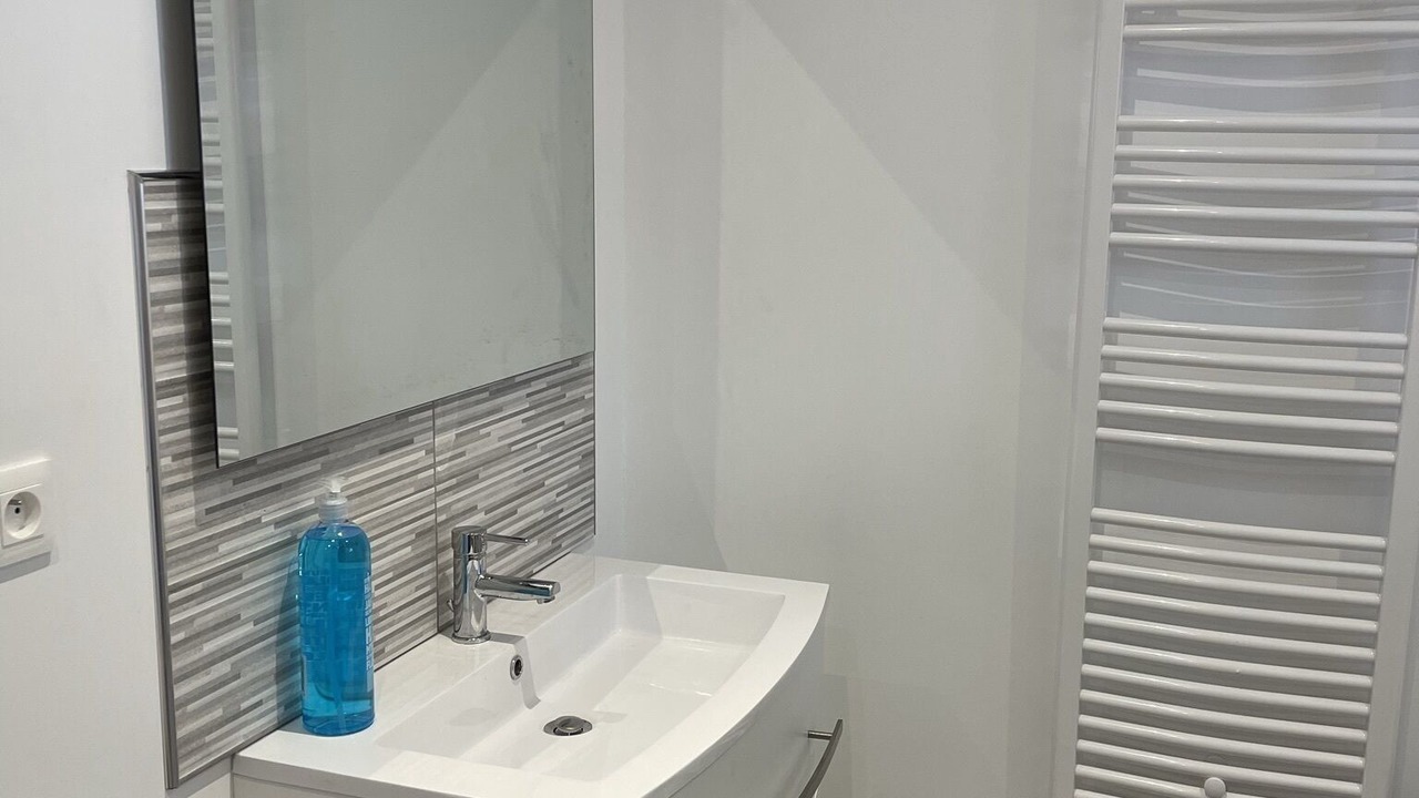 Photo of Bathroom in Le Heron
