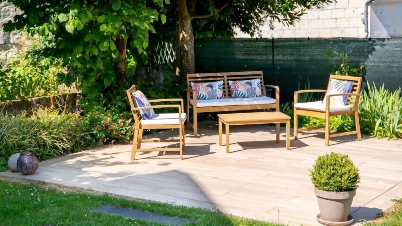 Photo of Patio Balcony in Chenehutte-Treves-Cunault