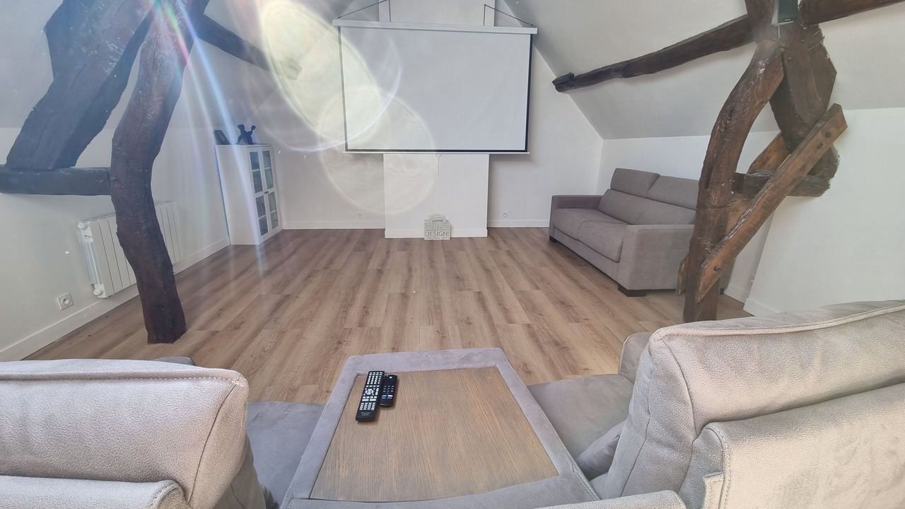 Photo of Livingroom in Saint-Pierre-de-Bailleul