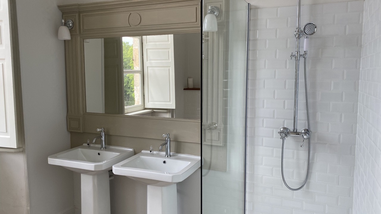 Photo of Bathroom in Oradour-sur-Glane