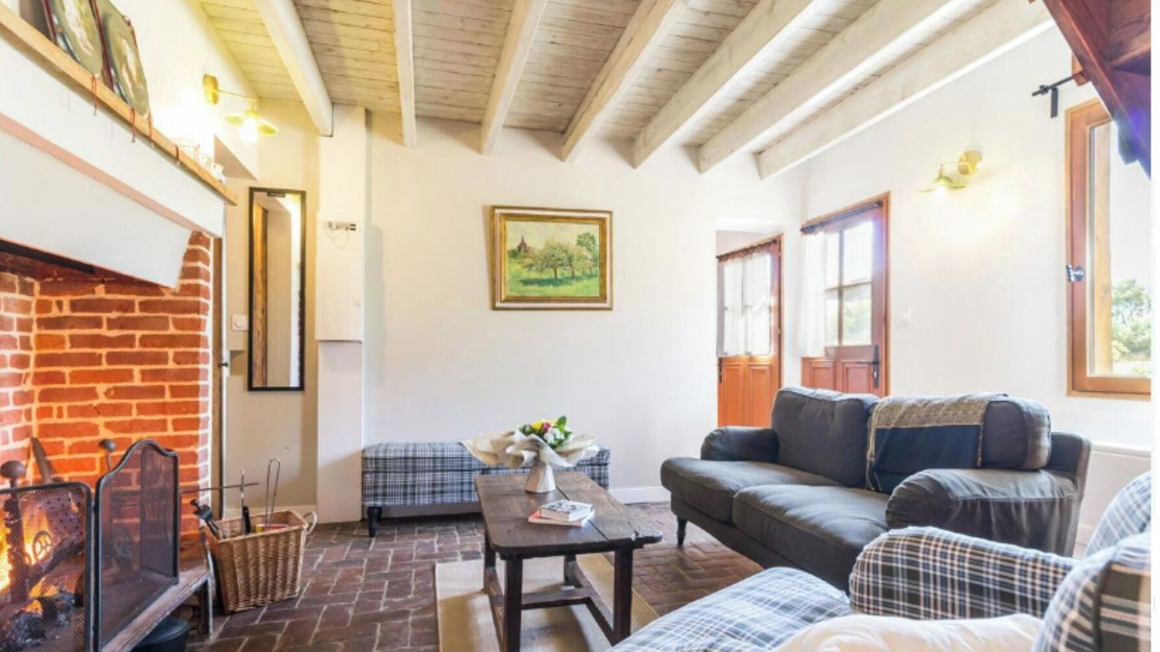 Photo of Livingroom in Illeville-sur-Montfort