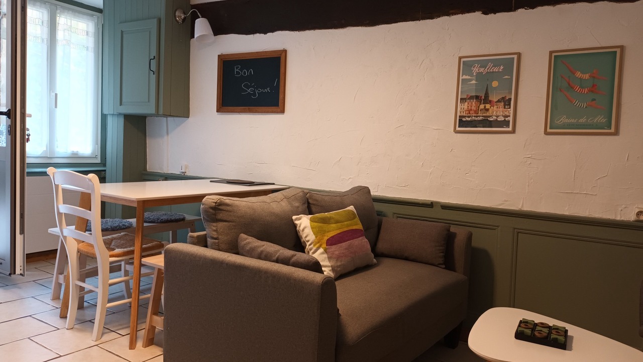 Photo of Livingroom in Cormeilles