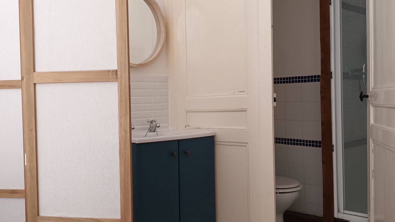 Photo of Bathroom in Cormeilles