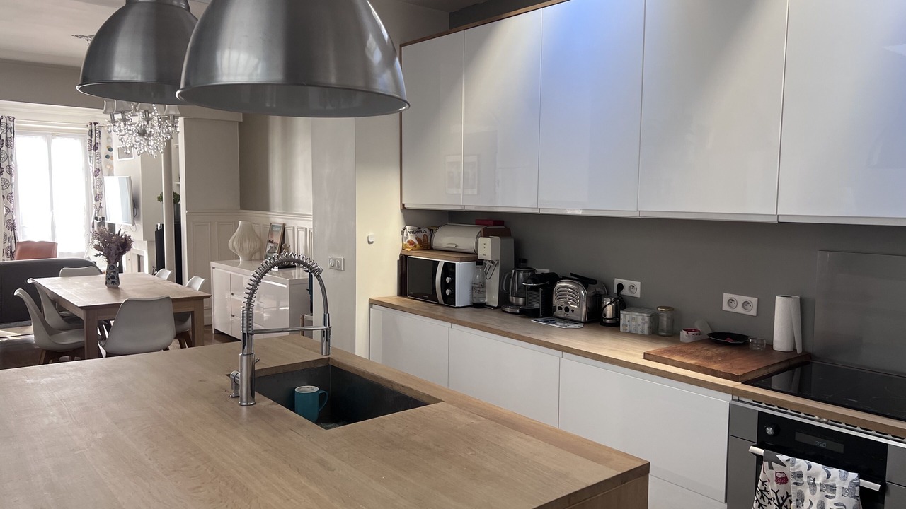 Photo of Kitchen in Centre