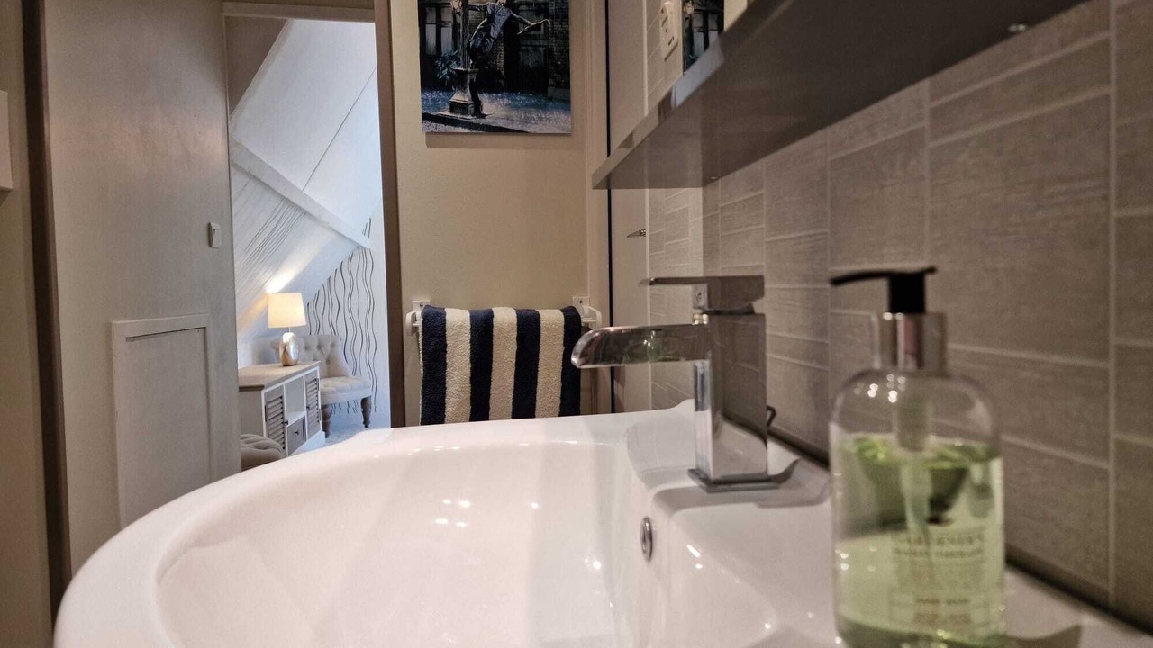 Photo of Bathroom in Canouville