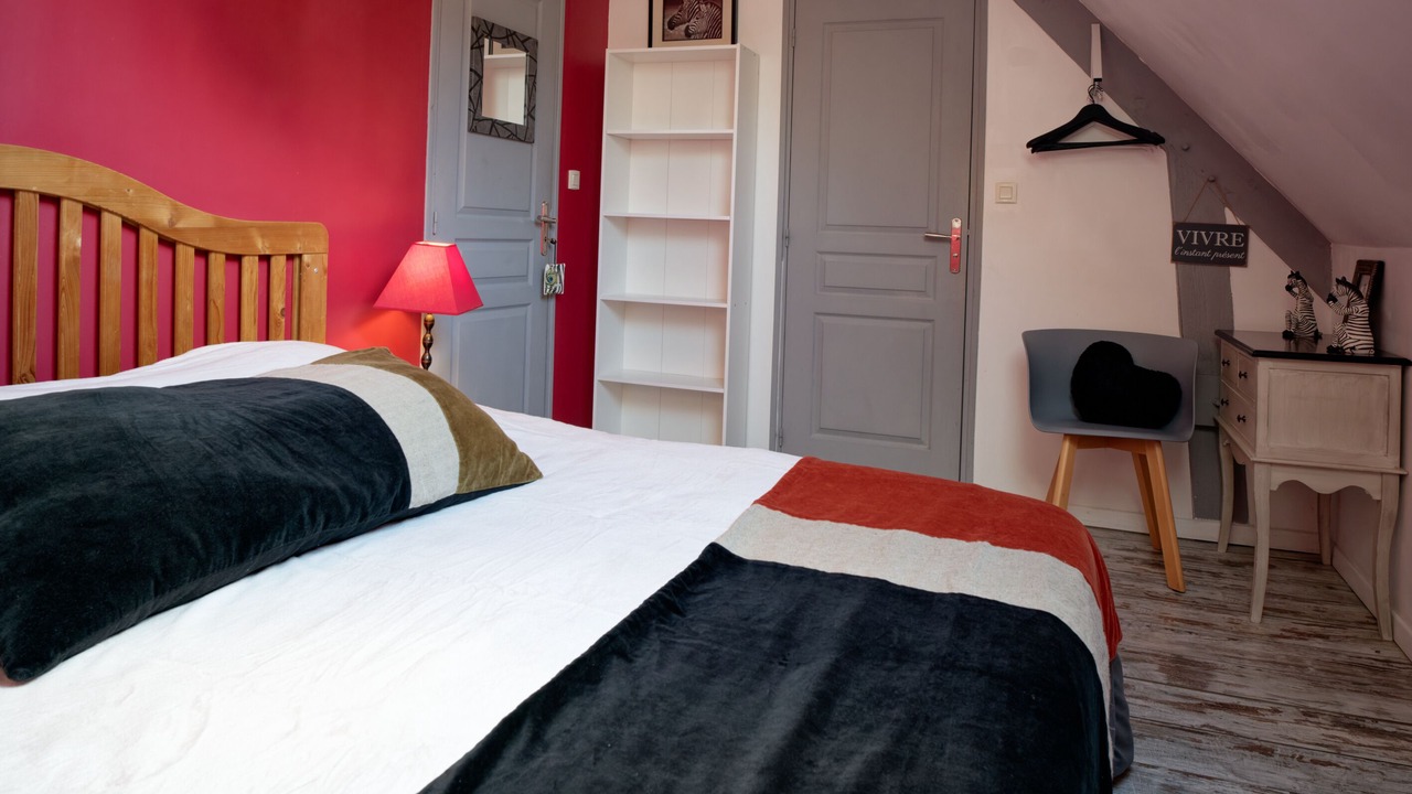 Photo of Bedroom in Bordeaux-Saint-Clair