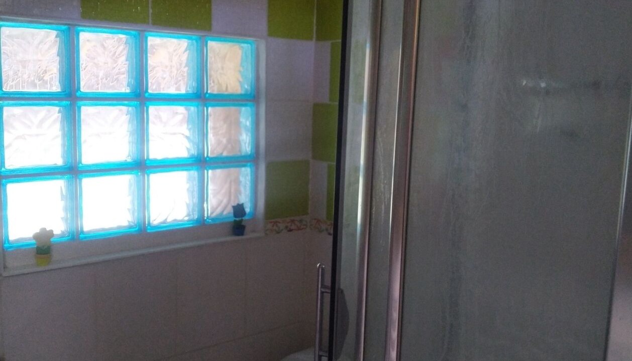 Photo of Bathroom in Saint-Etienne-a-Arnes