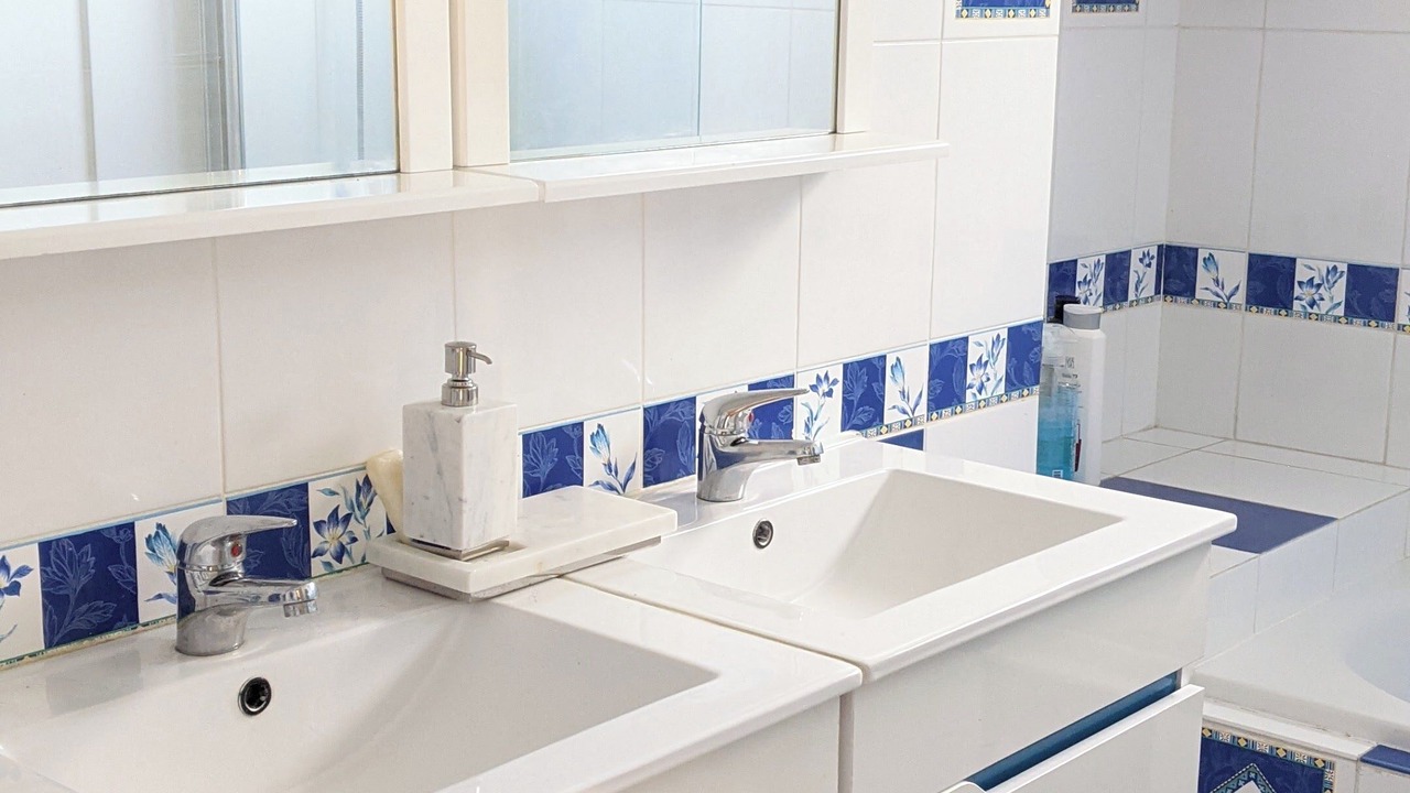Photo of Bathroom in Ecos