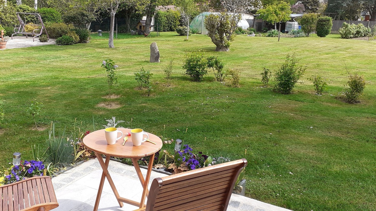 Photo of Patio Balcony in Neuville-Bosc