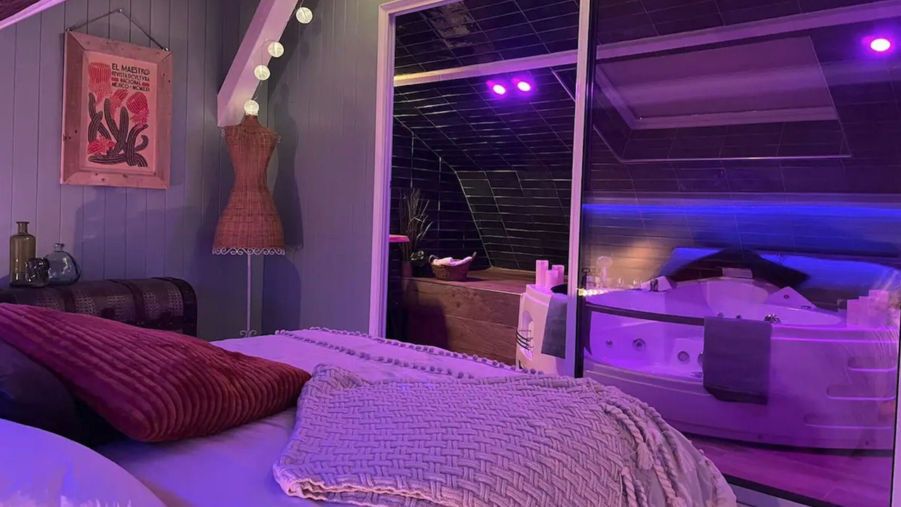 Photo of Bedroom in Jouarre